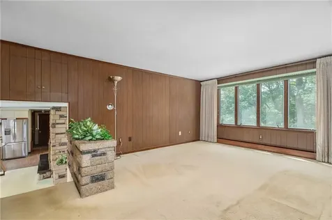 1 Rocky Crest Road Cumberland RI 02864