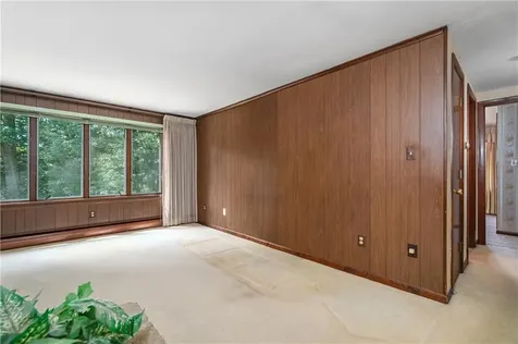 1 Rocky Crest Road Cumberland RI 02864