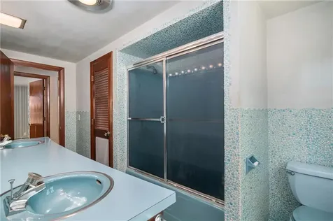 1 Rocky Crest Road Cumberland RI 02864