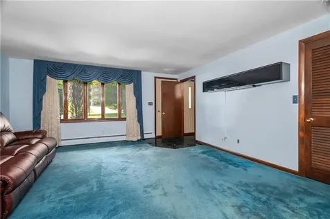 1 Rocky Crest Road Cumberland RI 02864