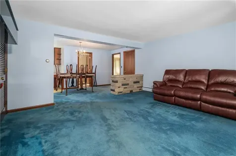 1 Rocky Crest Road Cumberland RI 02864