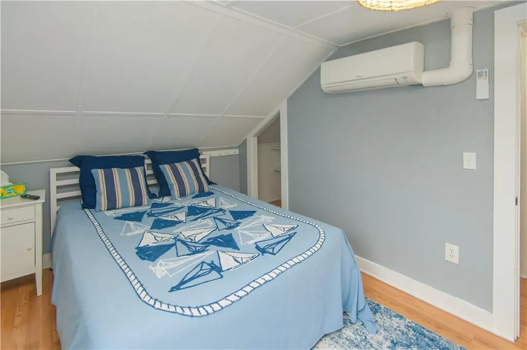 12 Maitland Court Newport RI 02840