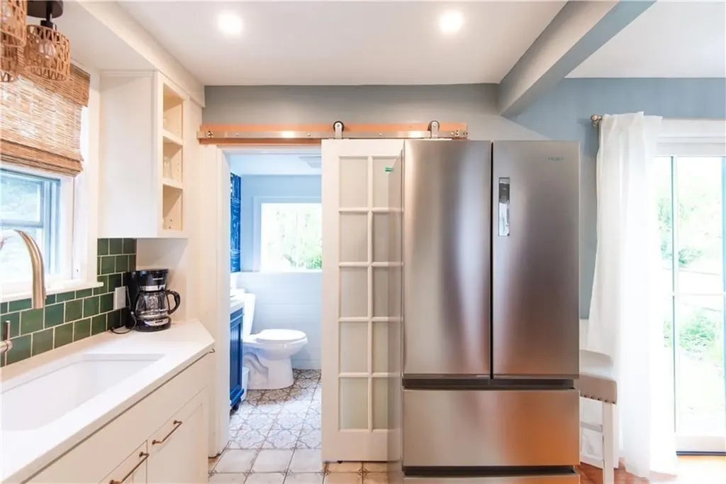 12 Maitland Court Newport RI 02840