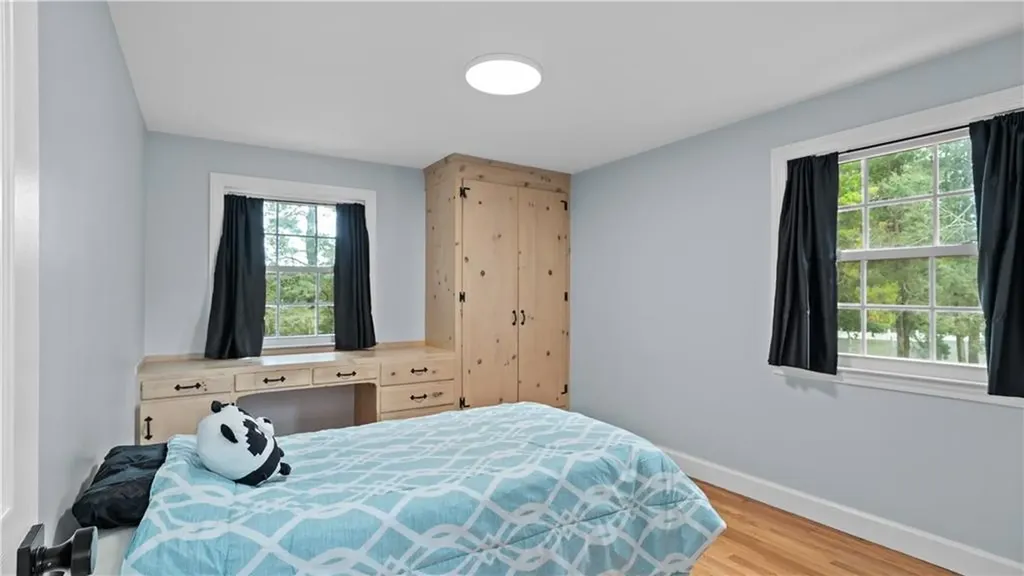 36 Woodland Avenue Coventry RI 02816
