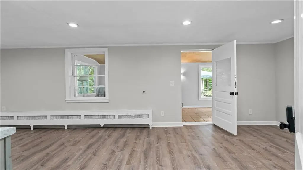 36 Woodland Avenue Coventry RI 02816