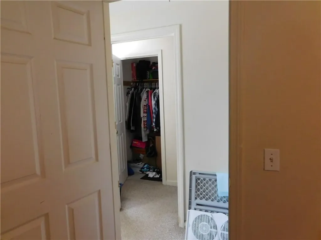 22 24 Douglas Street West Warwick RI 02893