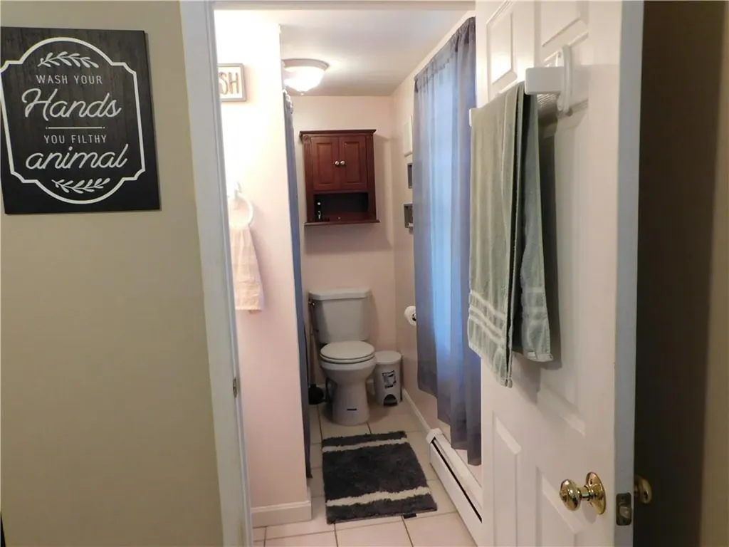 22 24 Douglas Street West Warwick RI 02893