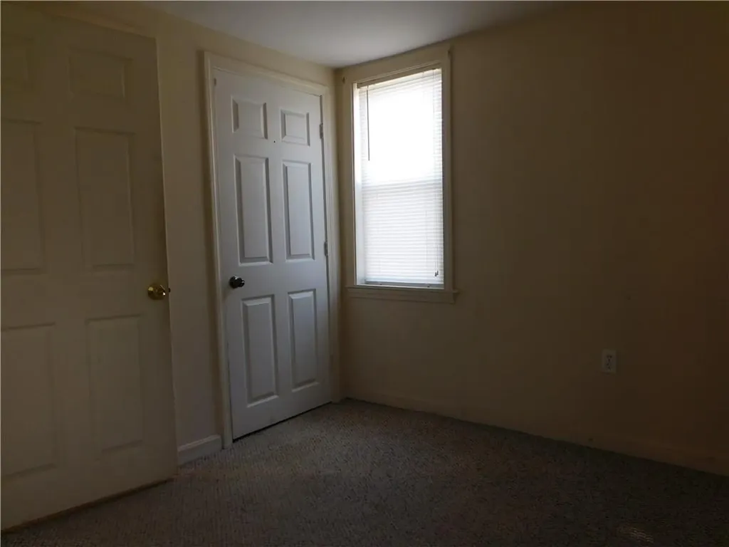 22 24 Douglas Street West Warwick RI 02893