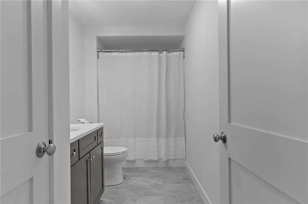 62 Red Maple Lane Warwick RI 02886