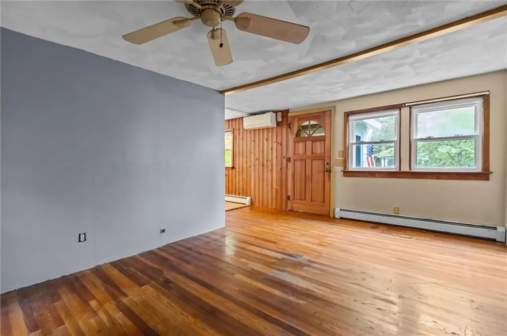 1091 Snake Hill Road Glocester RI 02857