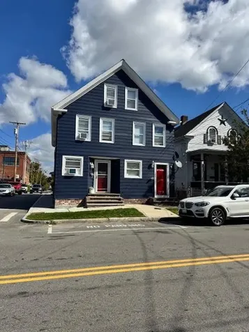 4 Shaws Lane Bristol RI 02809