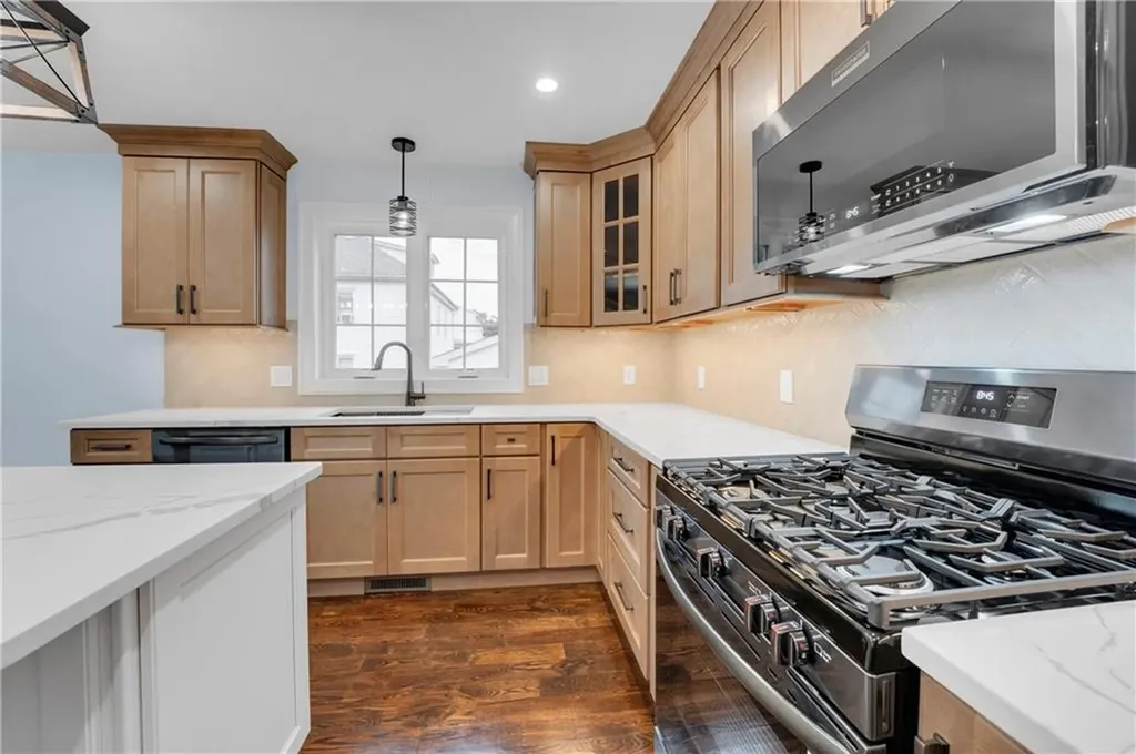 27 Orange Street East Providence RI 02916