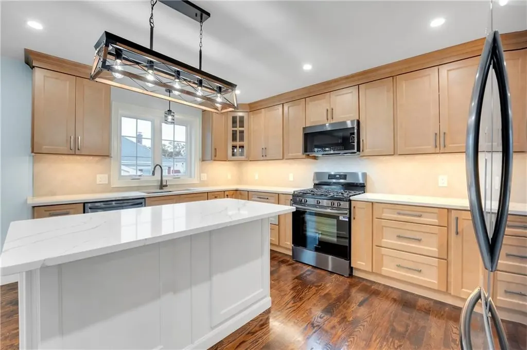 27 Orange Street East Providence RI 02916