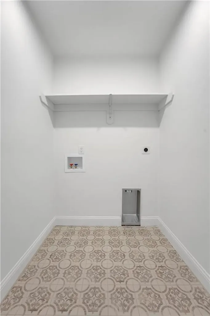 27 Orange Street East Providence RI 02916