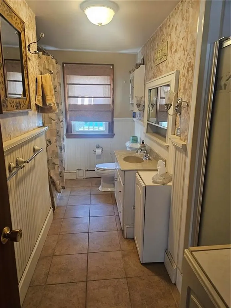 45 Cross Street Westerly RI 02891
