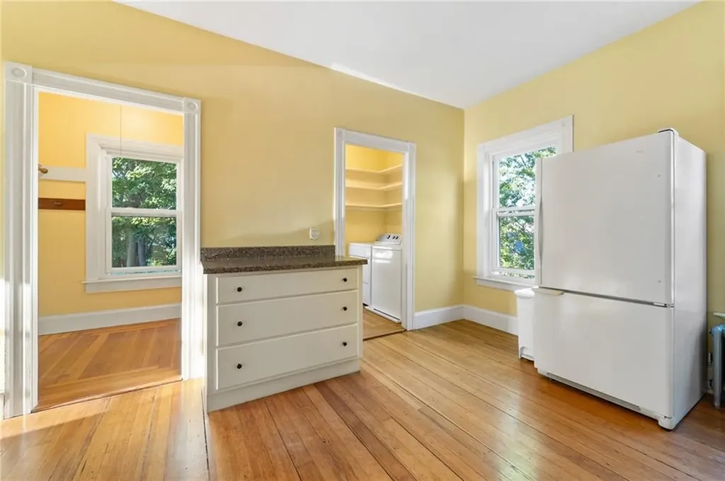 173 Grand Avenue Cranston RI 02905