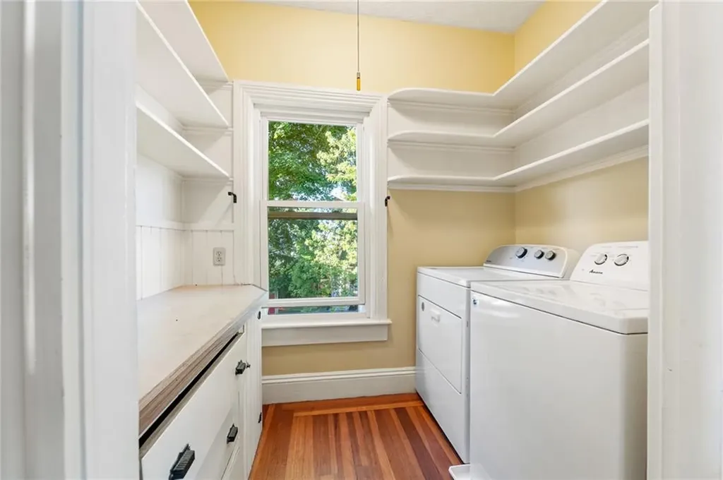 173 Grand Avenue Cranston RI 02905