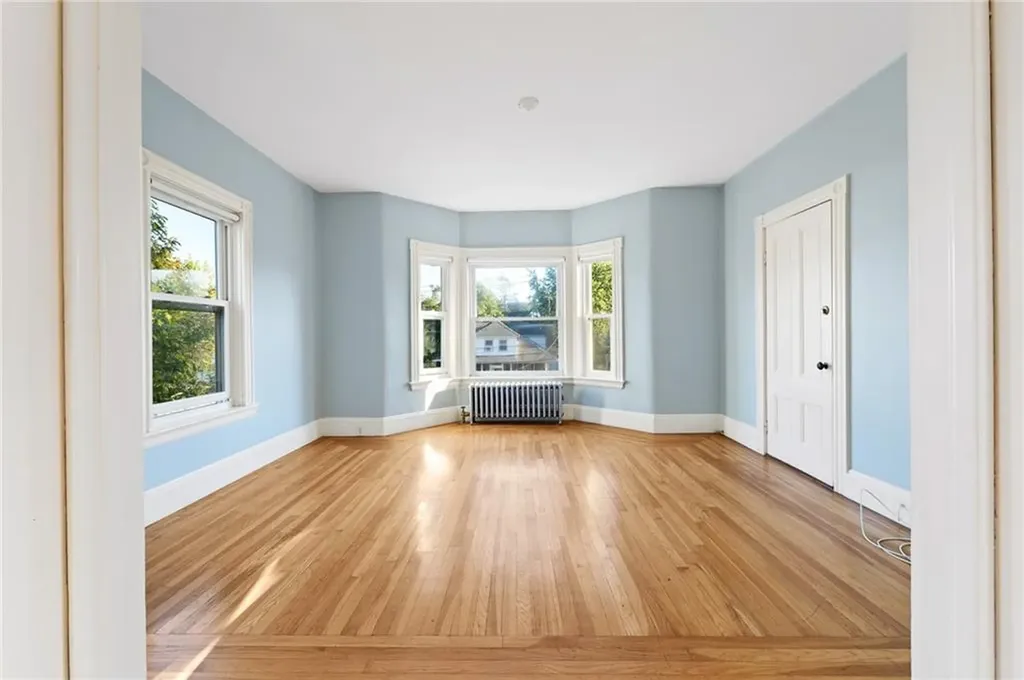 173 Grand Avenue Cranston RI 02905