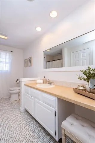 53 Scenery Lane Johnston RI 02919