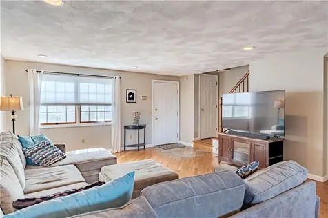 53 Scenery Lane Johnston RI 02919