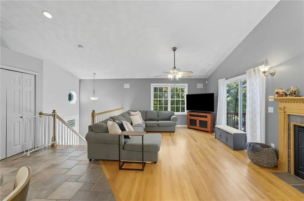42 Golden View Drive Johnston RI 02919