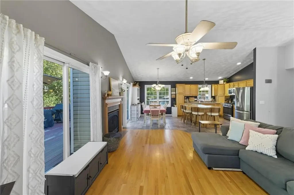 42 Golden View Drive Johnston RI 02919
