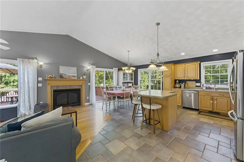 42 Golden View Drive Johnston RI 02919