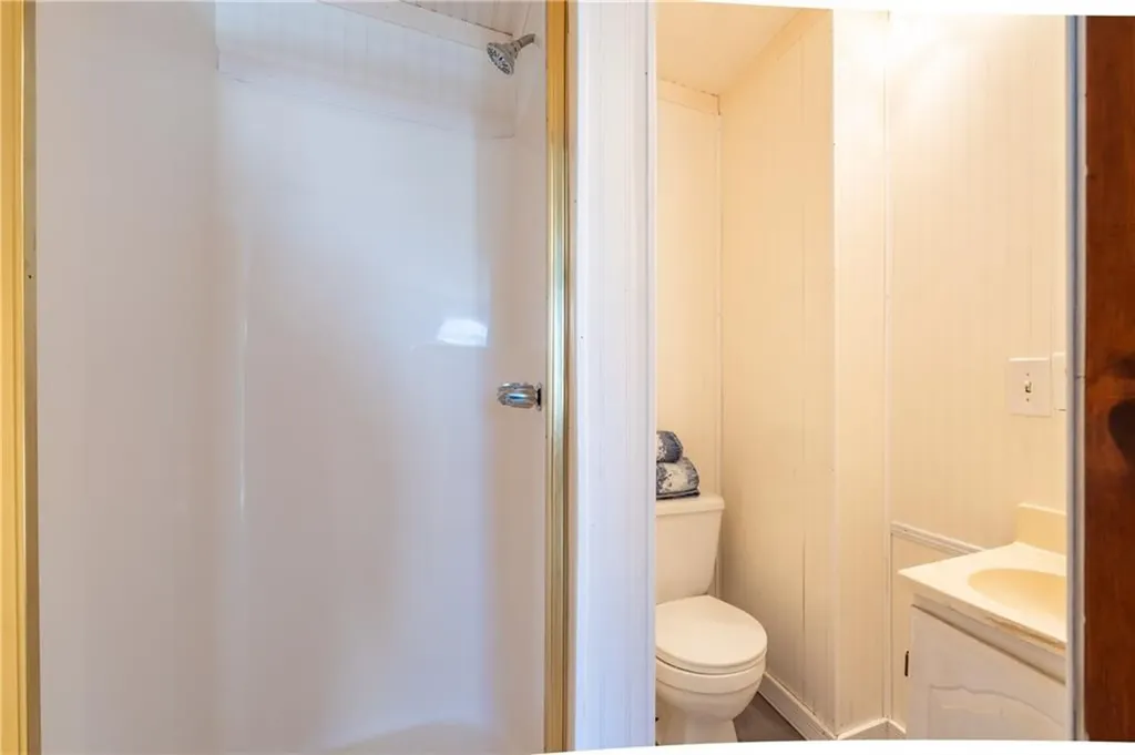 49 Dexter Street Portsmouth RI 02871