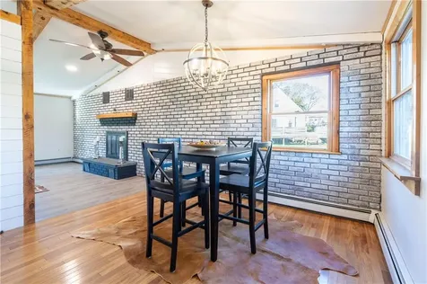 49 Dexter Street Portsmouth RI 02871