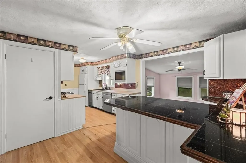 58 Griffith Drive East Providence RI 02915