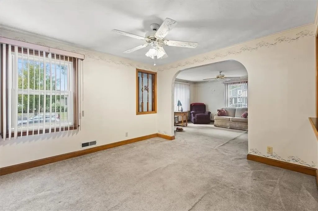 58 Griffith Drive East Providence RI 02915