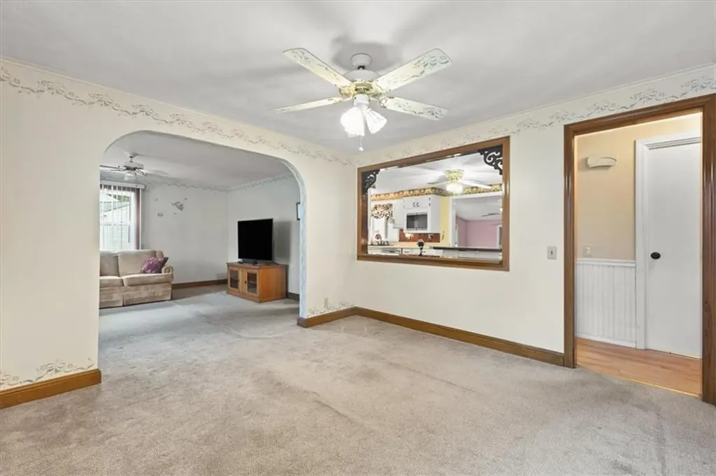 58 Griffith Drive East Providence RI 02915