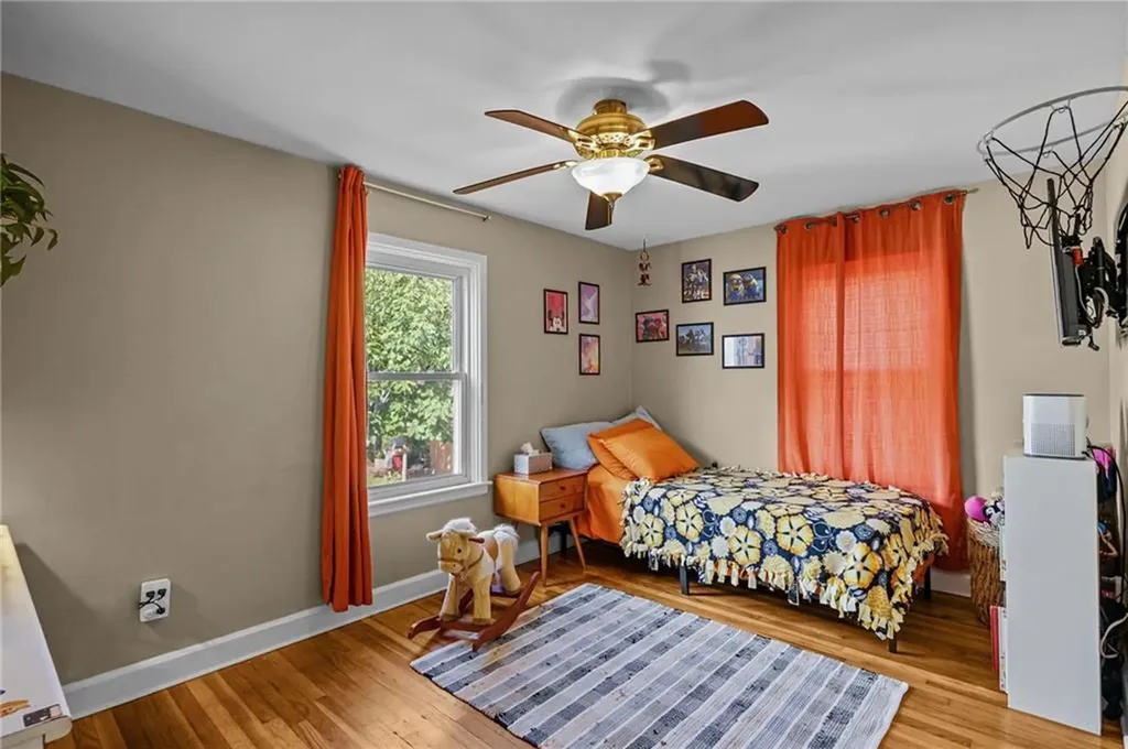 69 Burgess Avenue Pawtucket RI 02861