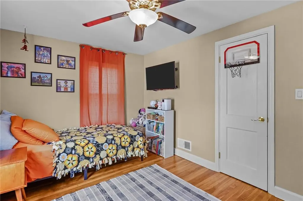 69 Burgess Avenue Pawtucket RI 02861