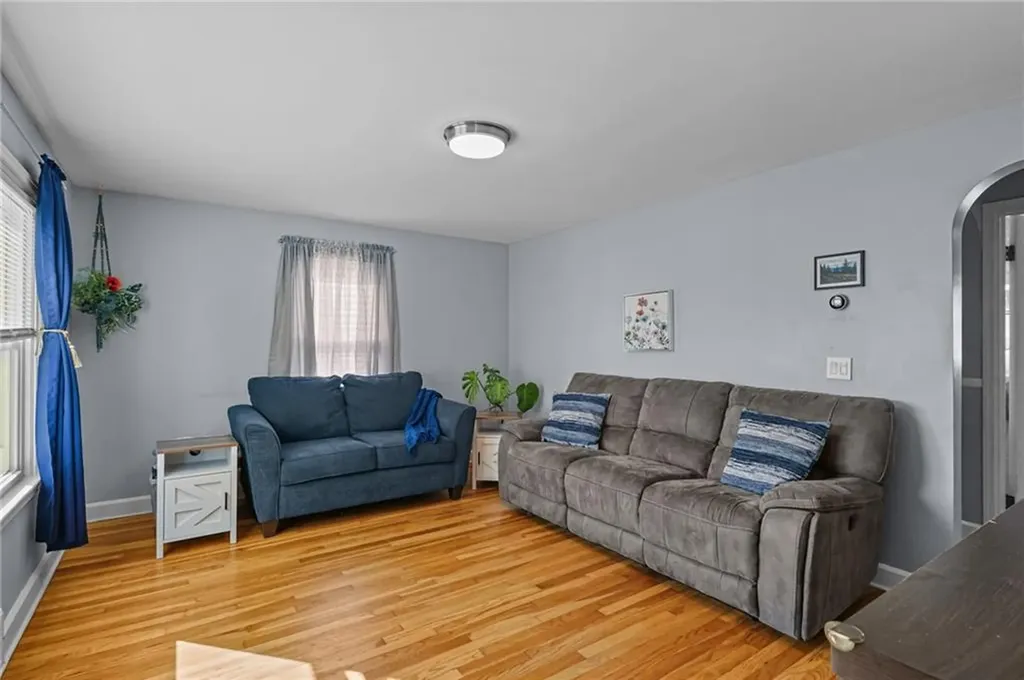 69 Burgess Avenue Pawtucket RI 02861