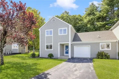 21 Woodlawn Circle Hopkinton RI 02832