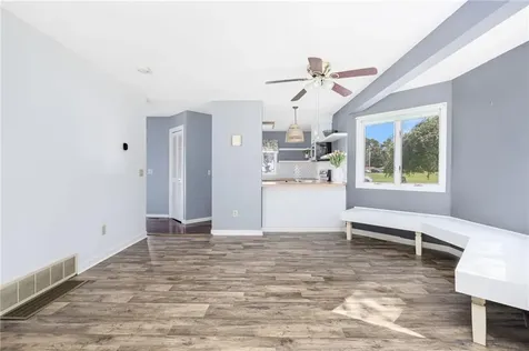 21 Woodlawn Circle Hopkinton RI 02832