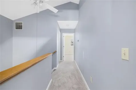 21 Woodlawn Circle Hopkinton RI 02832