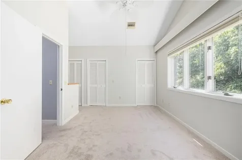 21 Woodlawn Circle Hopkinton RI 02832