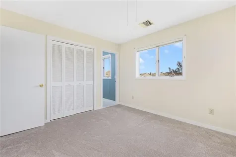 21 Woodlawn Circle Hopkinton RI 02832