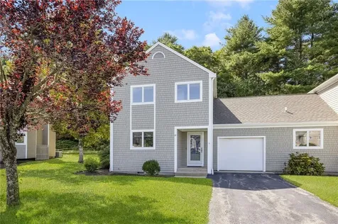 21 Woodlawn Circle Hopkinton RI 02832