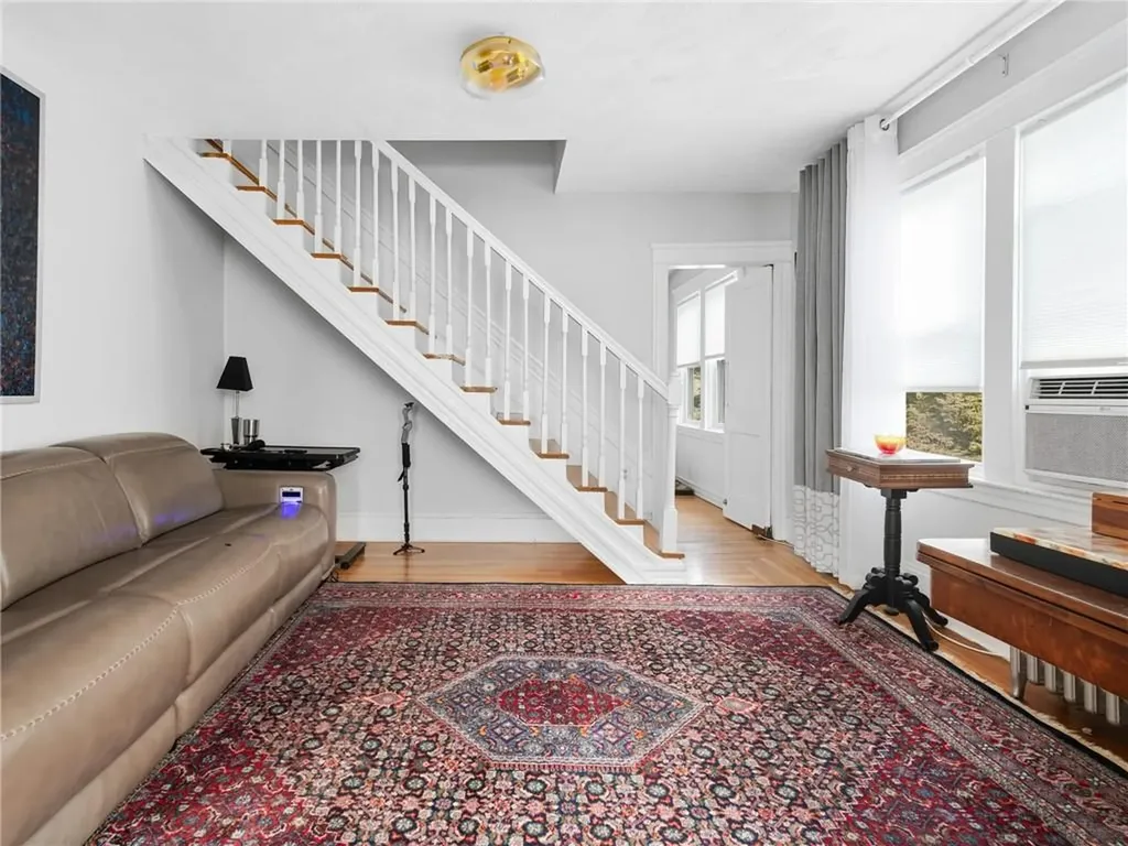 1285 Smith Street Providence RI 02908