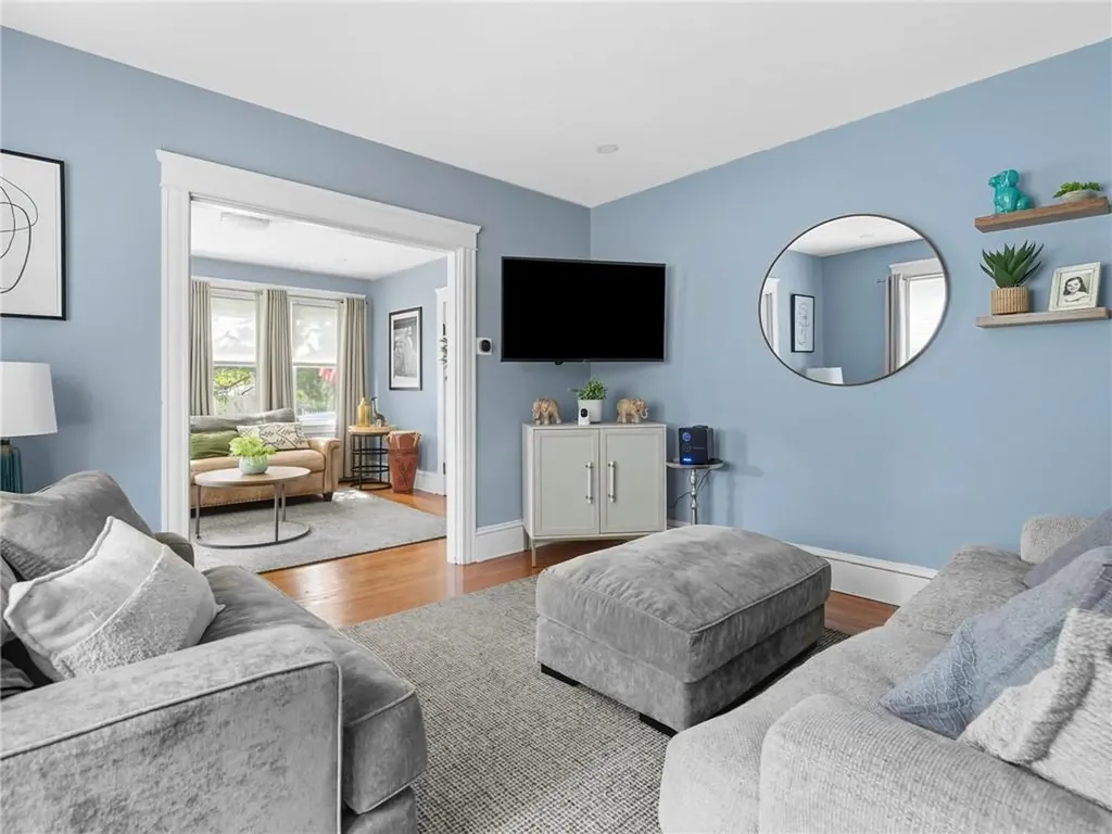 1285 Smith Street Providence RI 02908