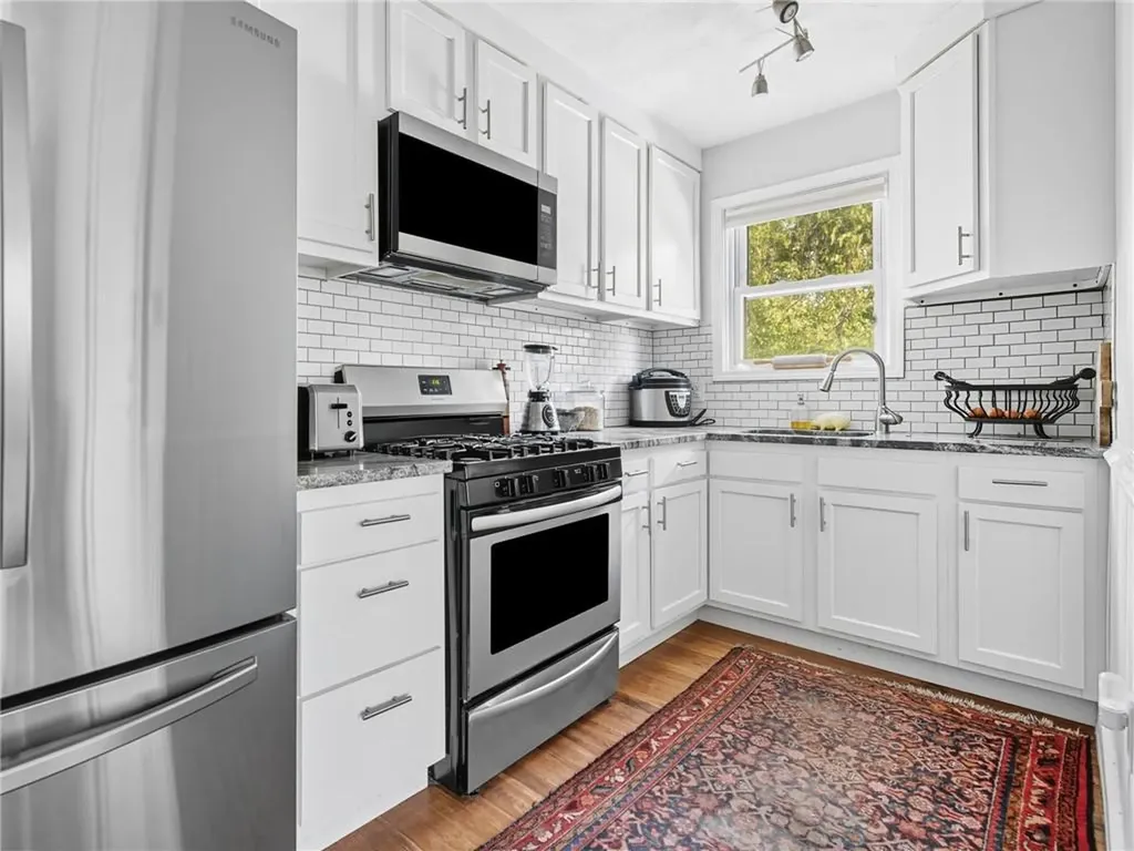 1285 Smith Street Providence RI 02908