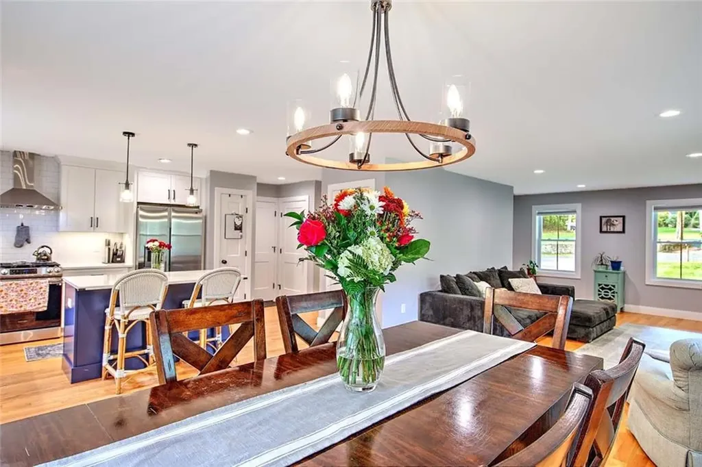 296 Twin Brook Lane Coventry RI 02816