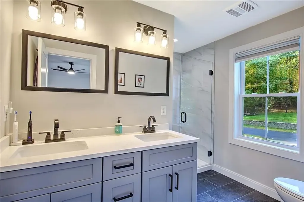 296 Twin Brook Lane Coventry RI 02816