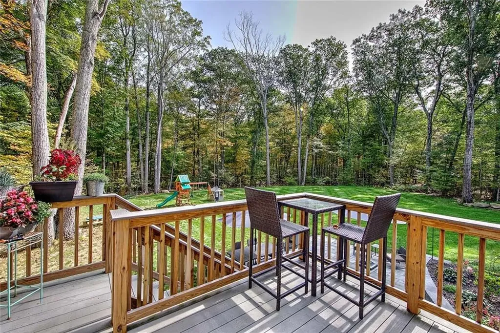 296 Twin Brook Lane Coventry RI 02816