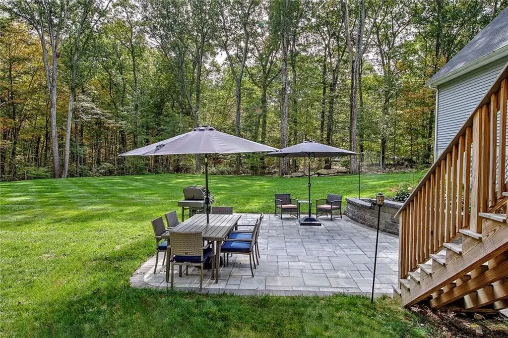 296 Twin Brook Lane Coventry RI 02816