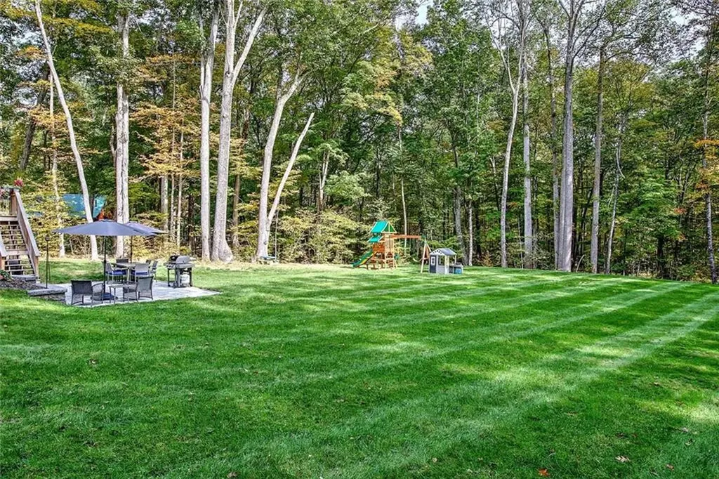 296 Twin Brook Lane Coventry RI 02816