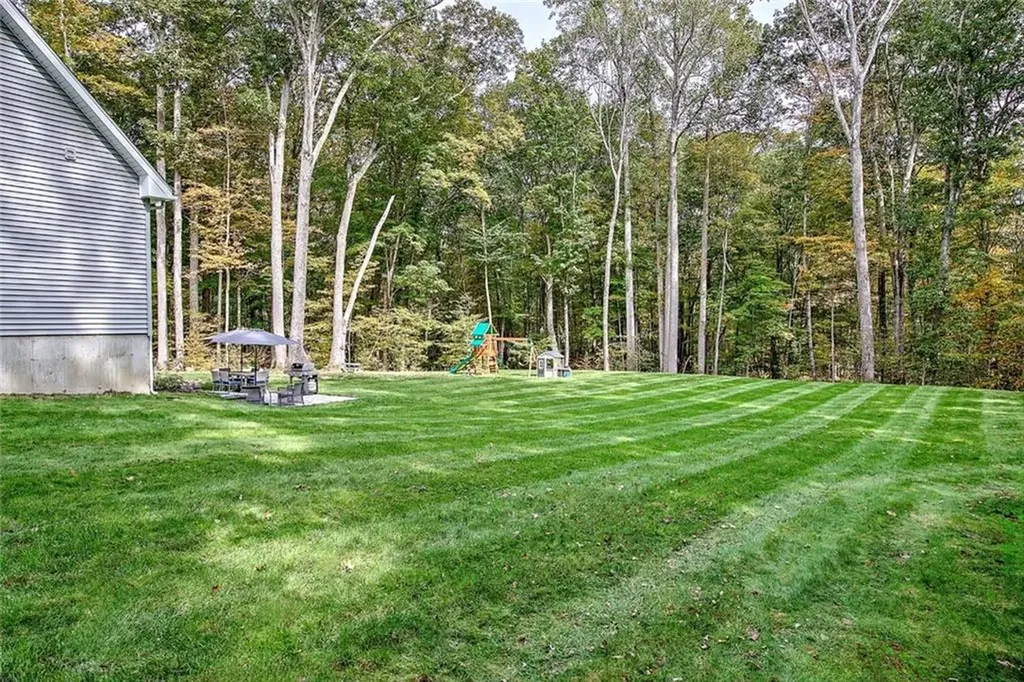296 Twin Brook Lane Coventry RI 02816
